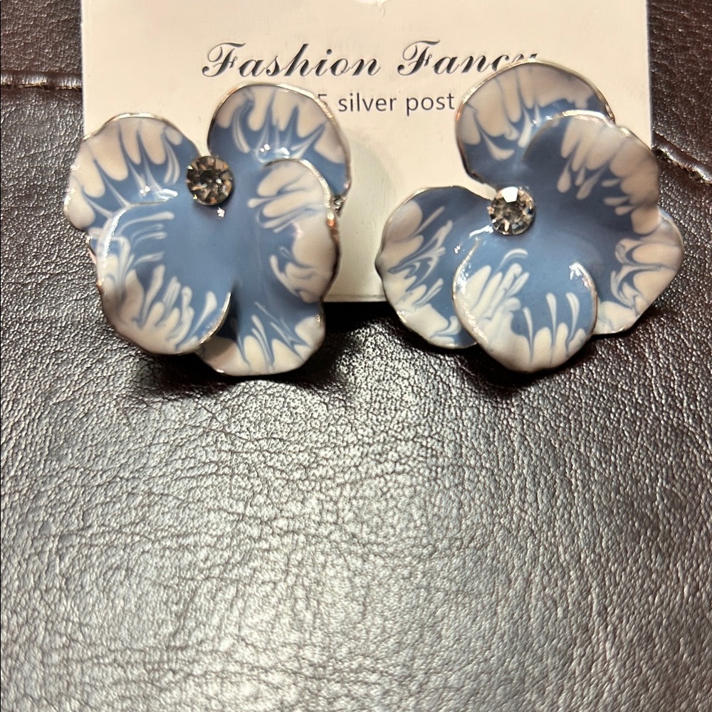 Blue and White Floral Earrings w/CZ